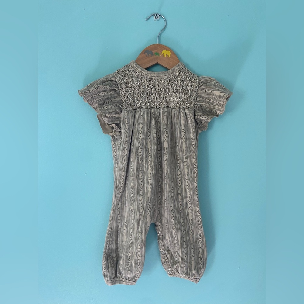 Kate Quinn Smocked Flutter Sleeved Jumpsuit 3-6 months
